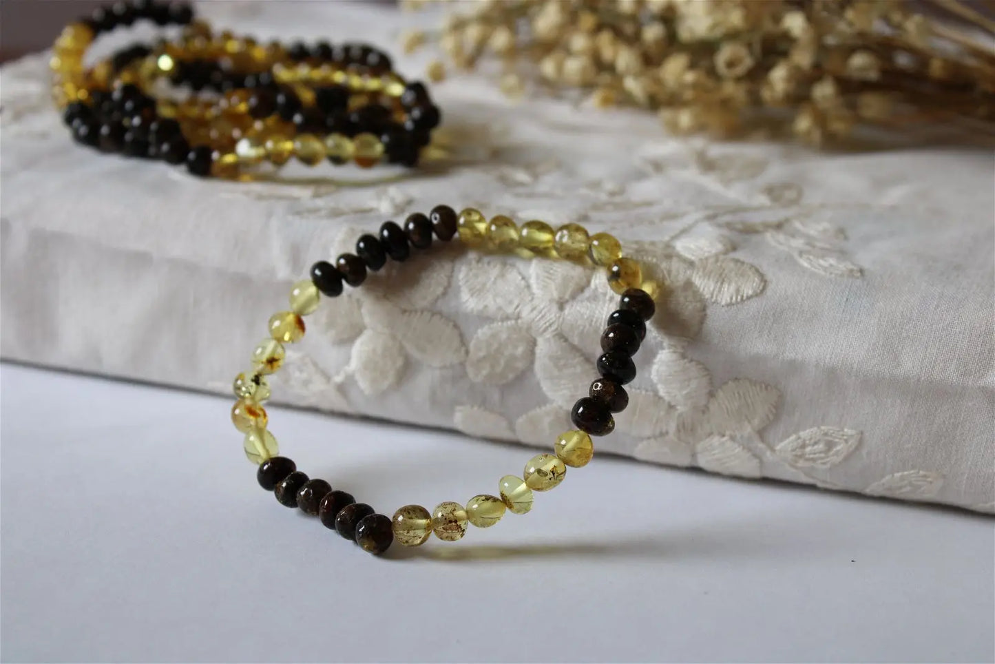 1 Bracelet ambre certifié vert bicolore Lituanie - Aurore Lune