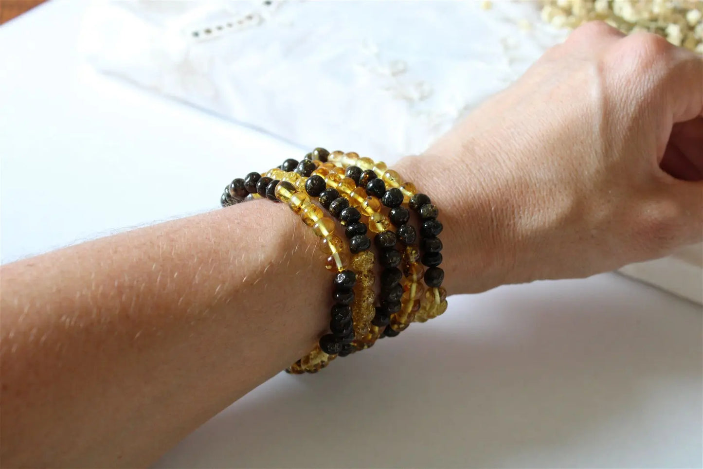 1 Bracelet ambre certifié vert bicolore Lituanie - Aurore Lune