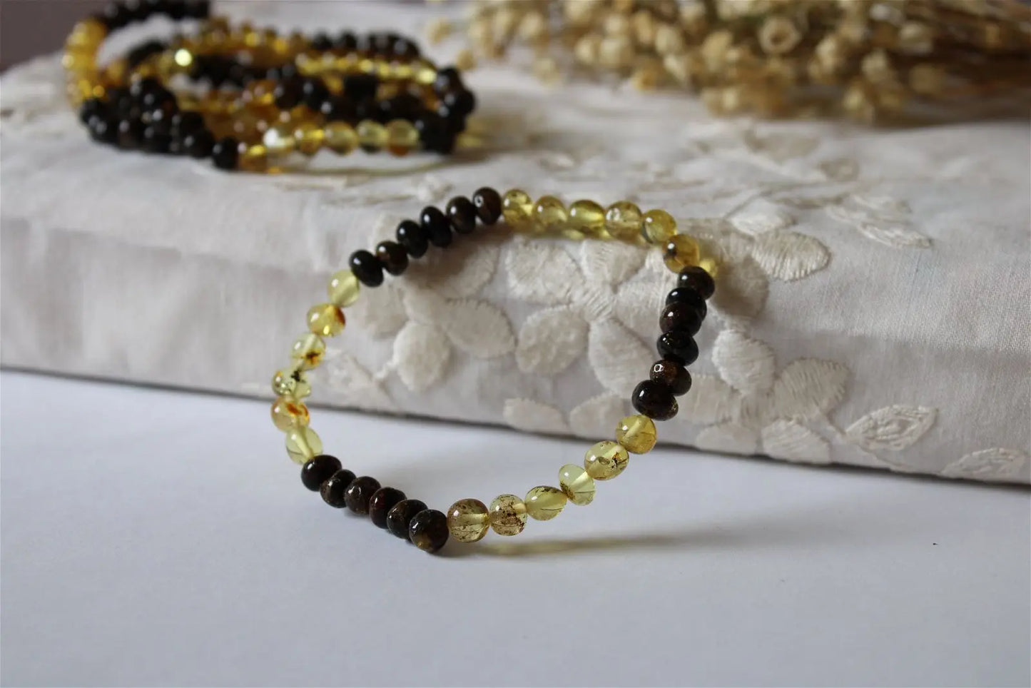 1 Bracelet ambre certifié vert bicolore Lituanie - Aurore Lune