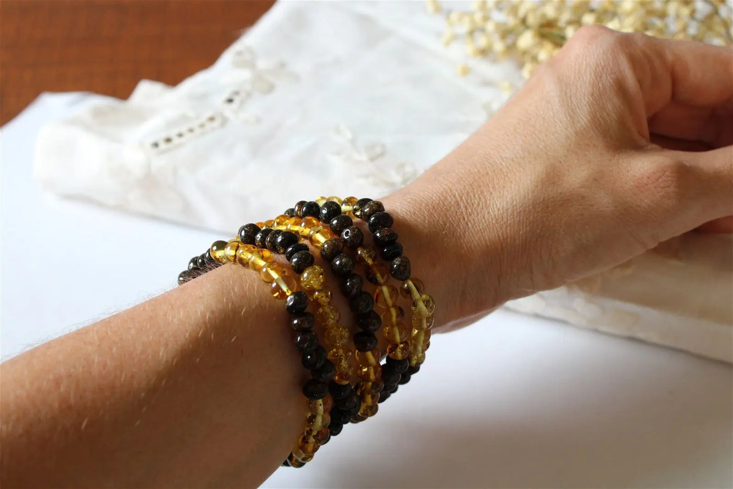 1 Bracelet ambre certifié vert bicolore Lituanie - Aurore Lune