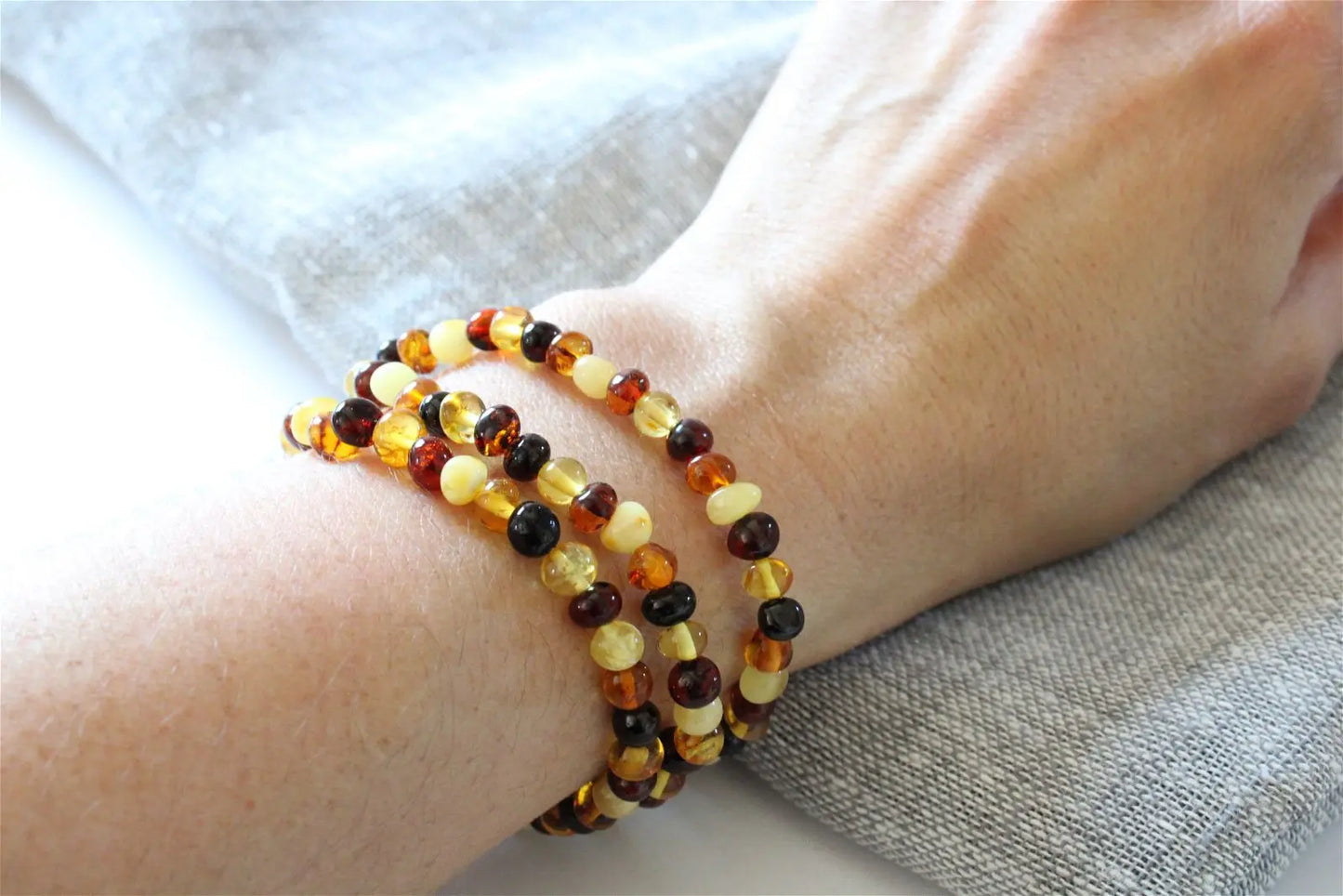 1 Bracelet ambre multicolore Lituanie - Aurore Lune
