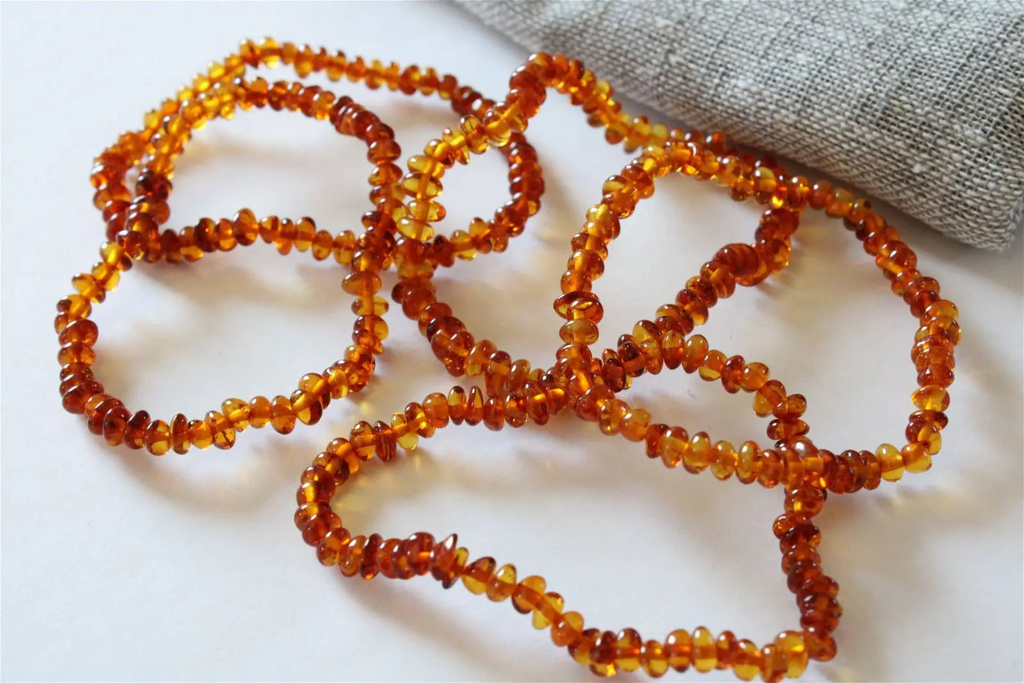 1 Bracelet ambre poignet moyen Lituanie - Aurore Lune