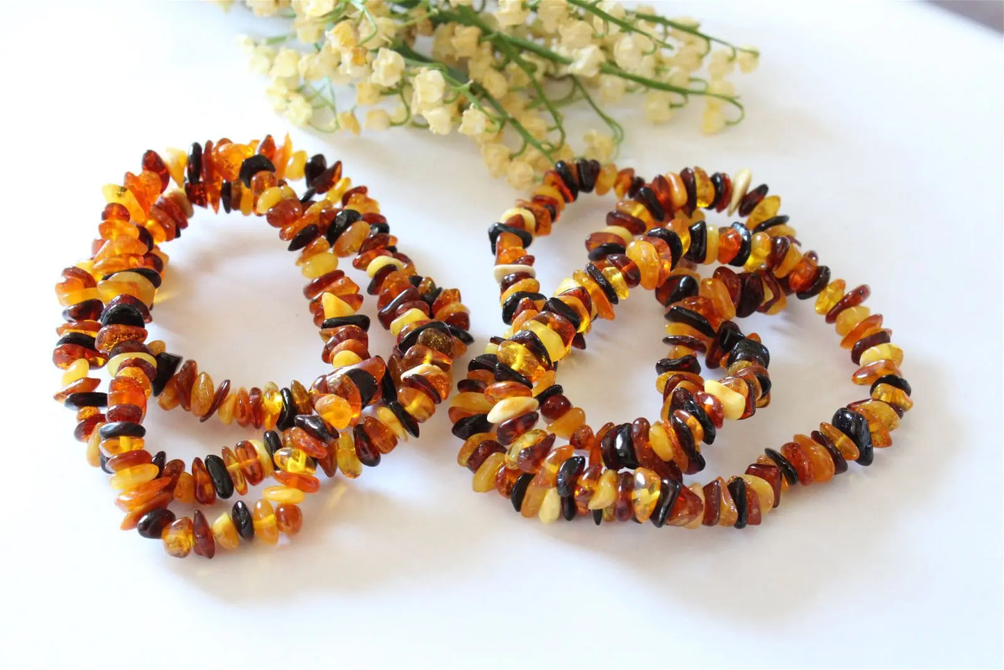 1 Bracelet chips d'ambre poignet fin et moyen Lituanie - Aurore Lune