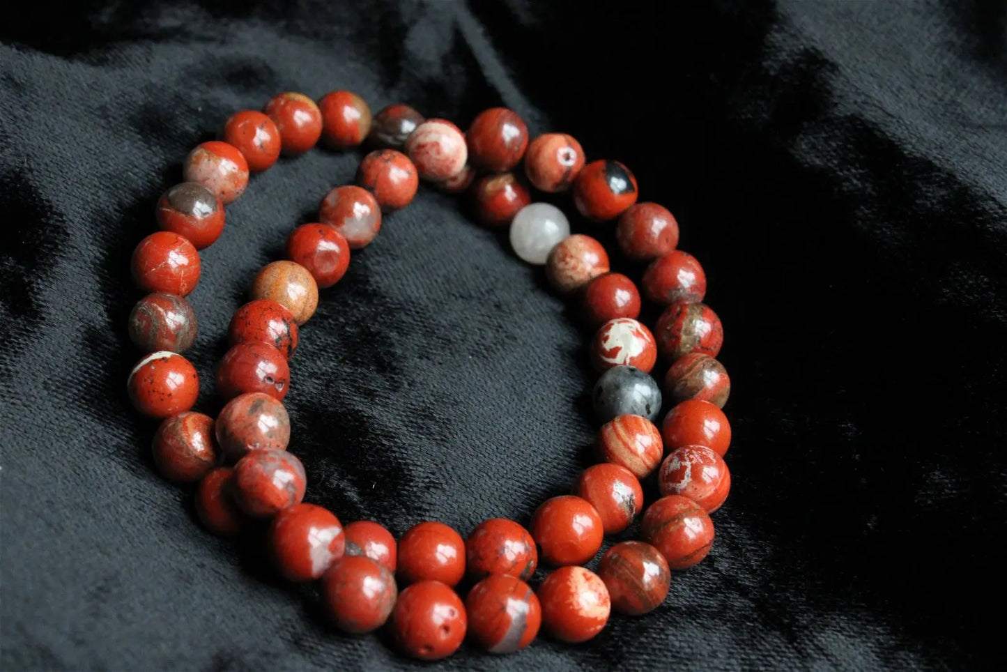 1 Bracelet élastiqué en jaspe rouge poignet moyen à large - Aurore Lune