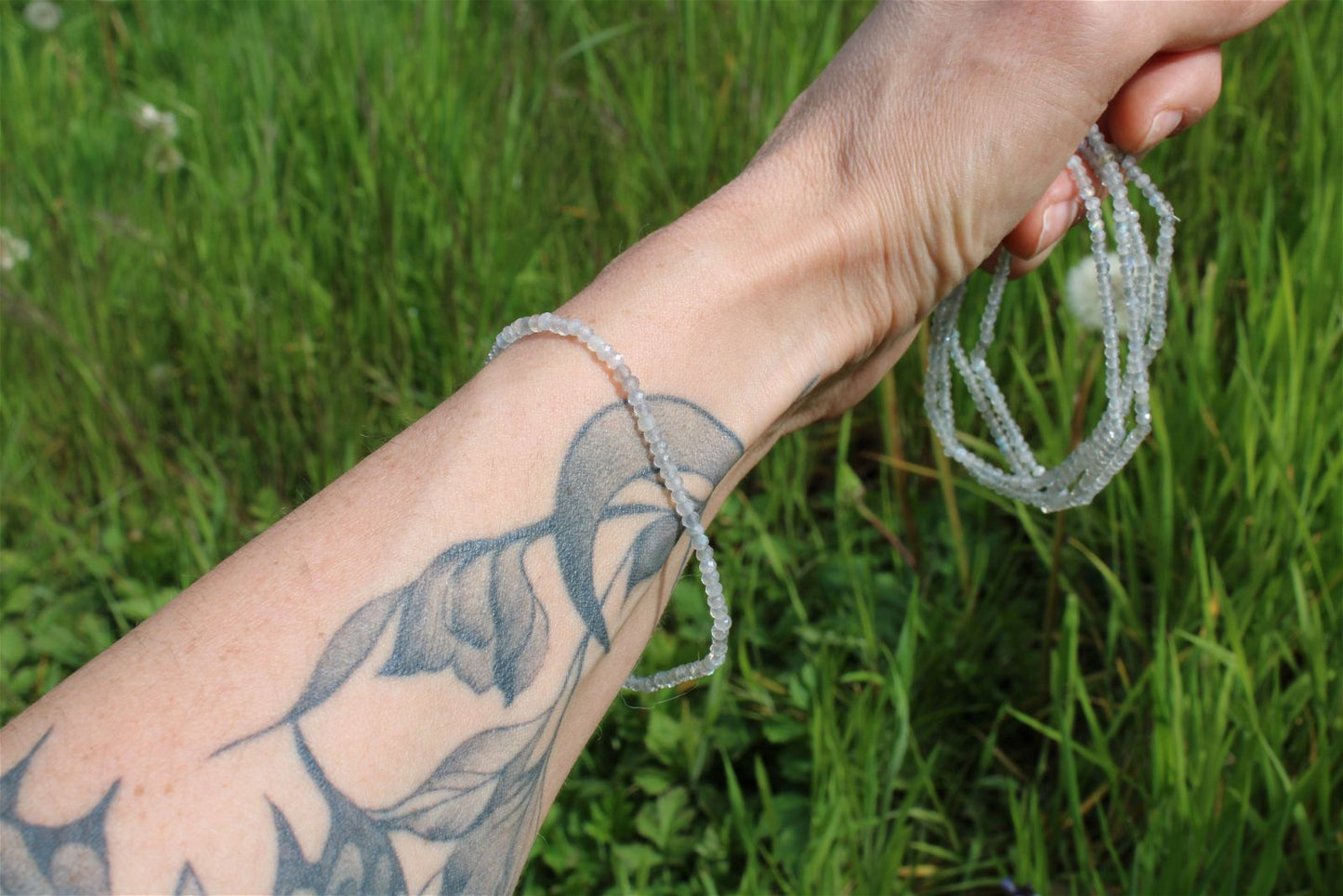 1 Bracelet élastiqué en labradorite poignet large - Aurore Lune