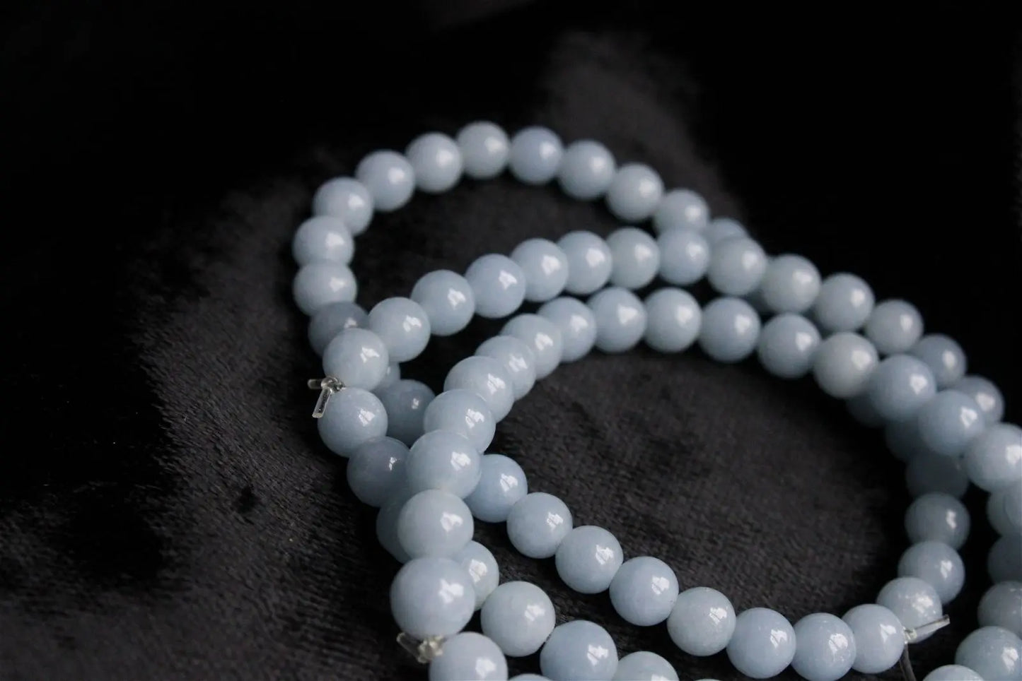 1 Bracelet en anhydrite ou angélite - Aurore Lune