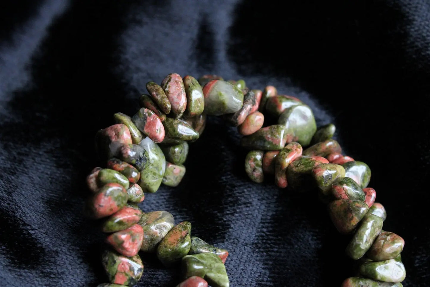 1 Bracelet en chips épidote unakite élastiqué - Aurore Lune