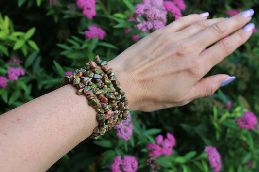 1 Bracelet en chips épidote unakite élastiqué - Aurore Lune