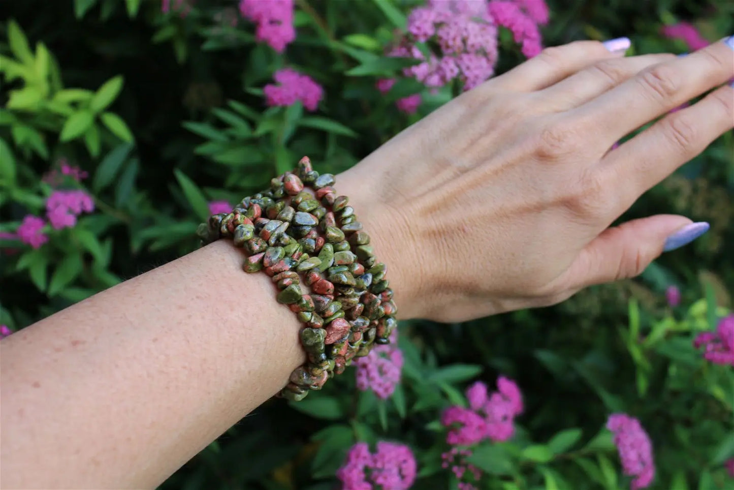 1 Bracelet en chips épidote unakite élastiqué - Aurore Lune