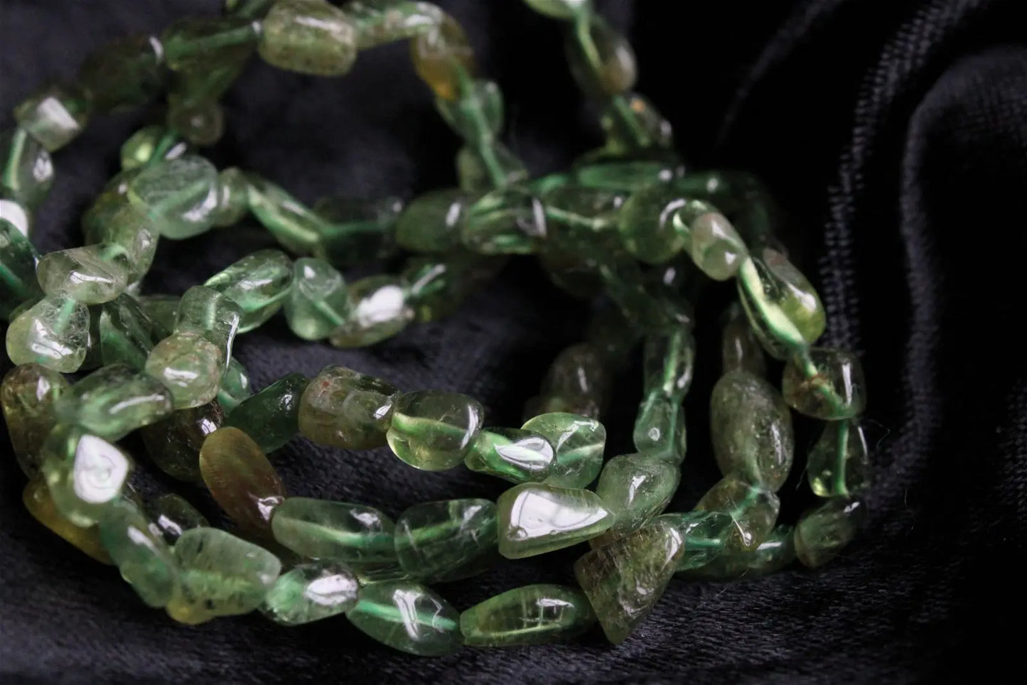 1 Bracelet en peridot poignet fin ou moyen - Aurore Lune