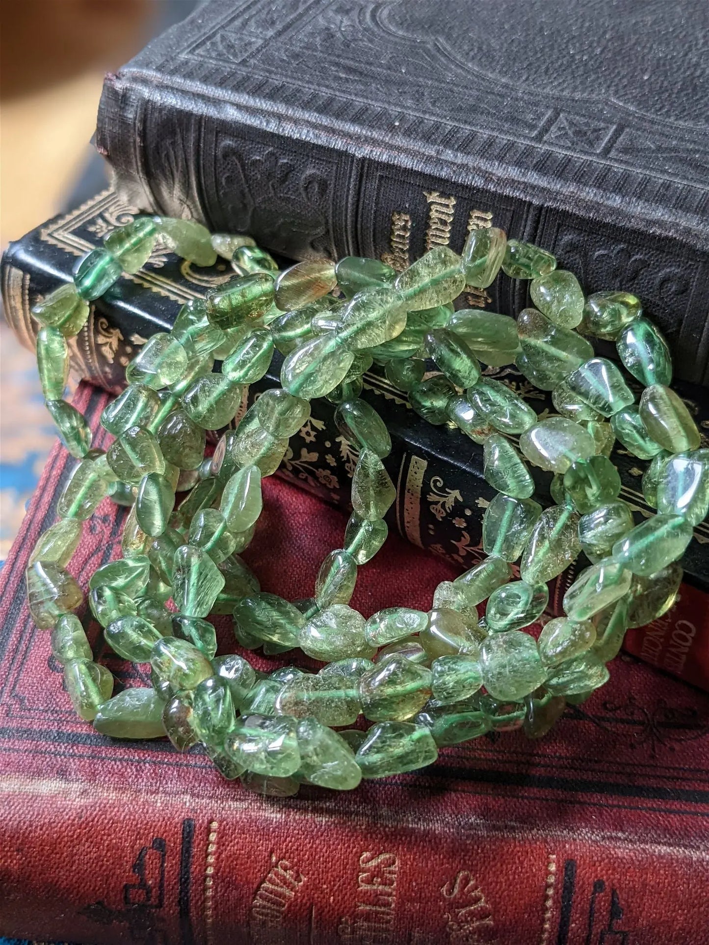 1 Bracelet en peridot poignet fin ou moyen - Aurore Lune