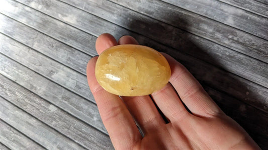 1 Galet de septaria au choix * CONFIANCE et POSITIVITE - Aurore Lune