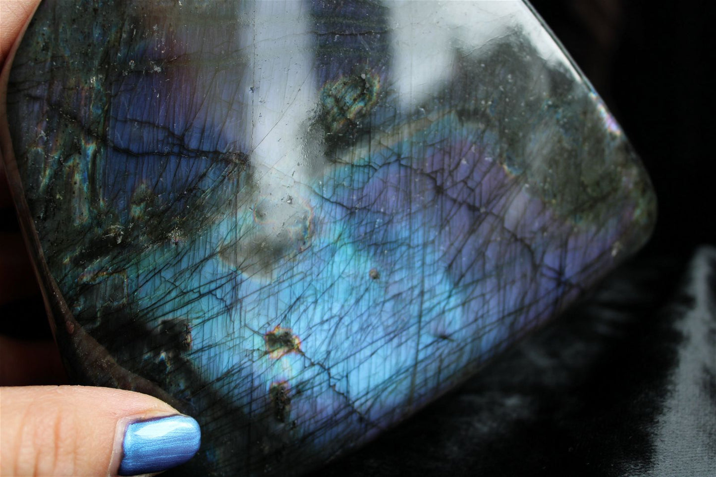 1 Labradorite à poser REFLETS RARES - Aurore Lune