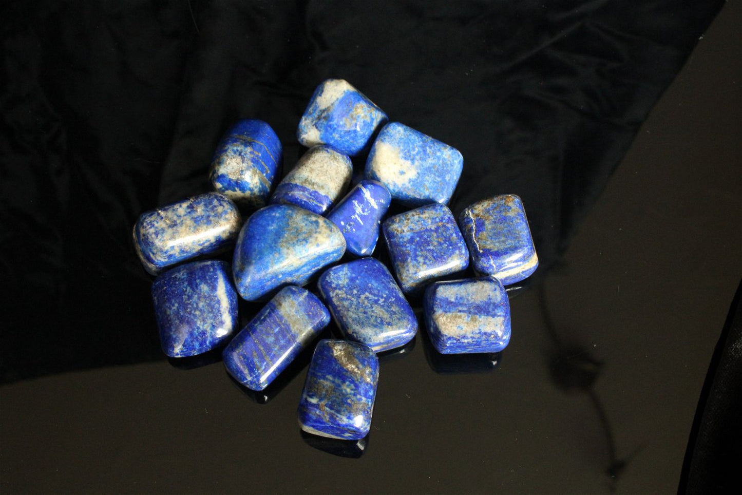 1 Pierre roulée en lapis lazuli - Aurore Lune