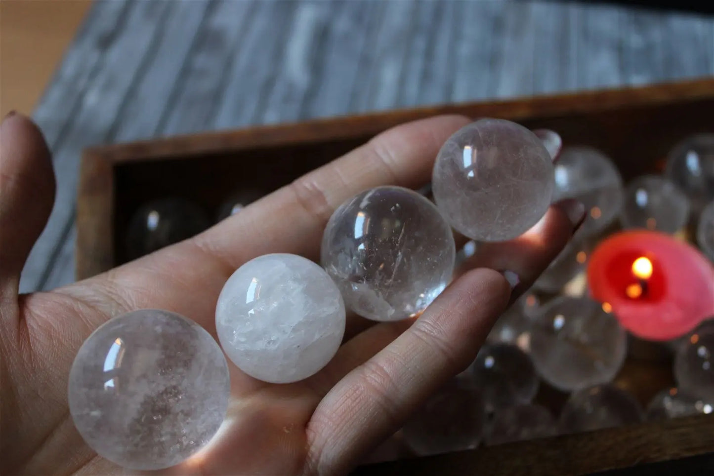 1 Sphère en cristal de roche 2.5 A 3 CM - Aurore Lune