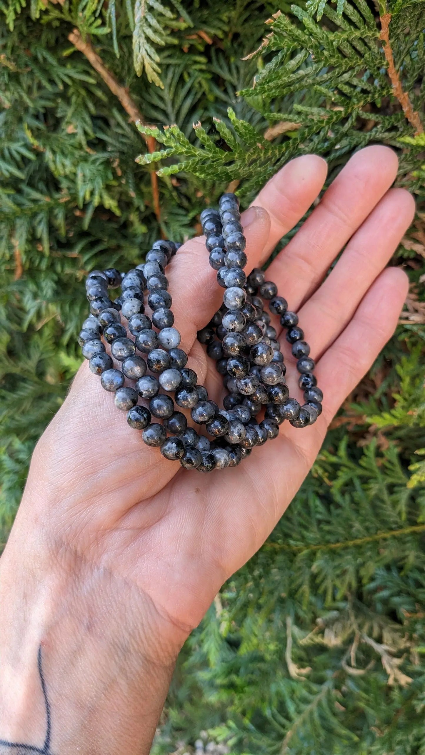 1 bracelet en larvikite poignet fin - Aurore Lune
