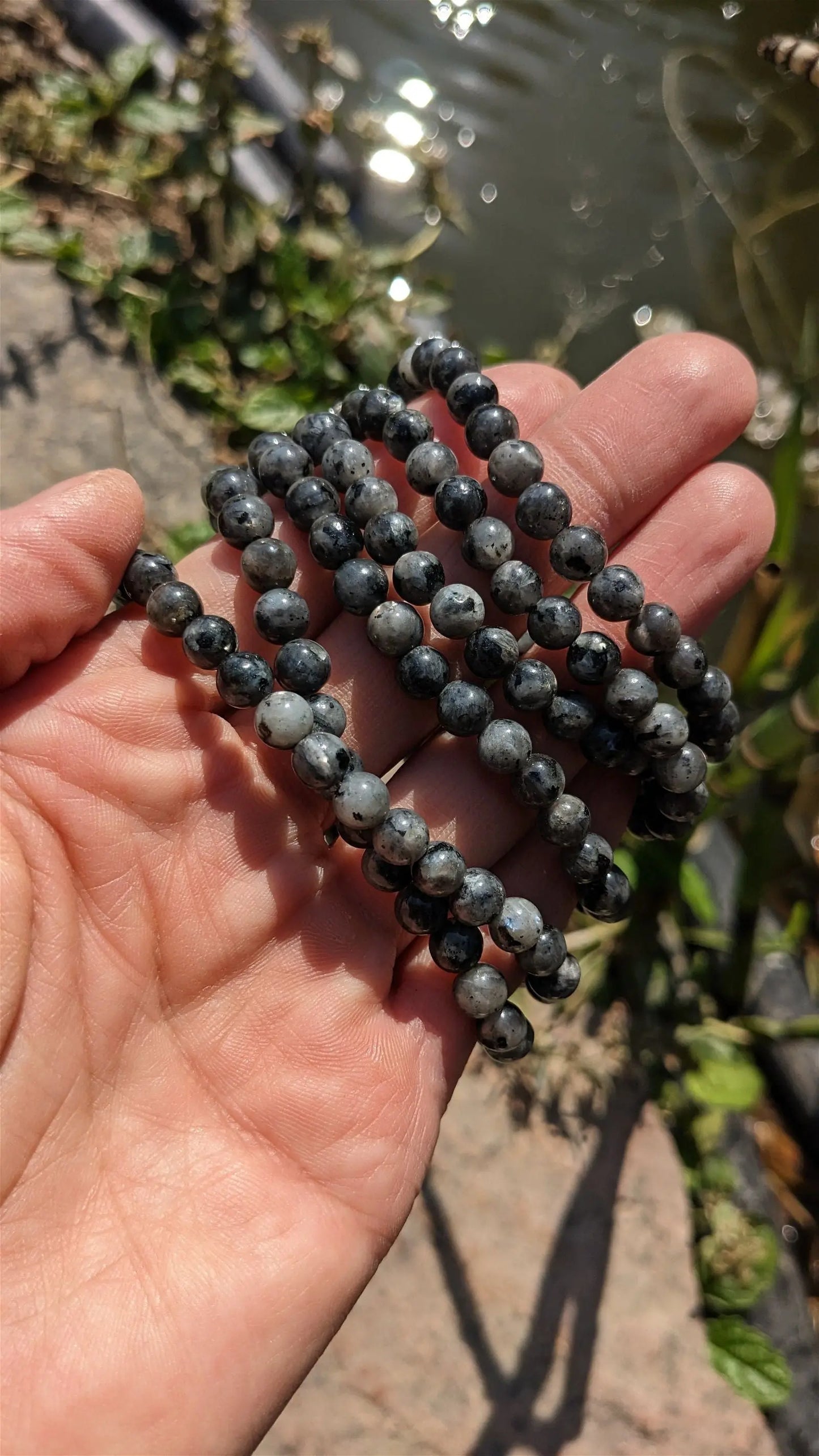 1 bracelet en larvikite poignet fin - Aurore Lune