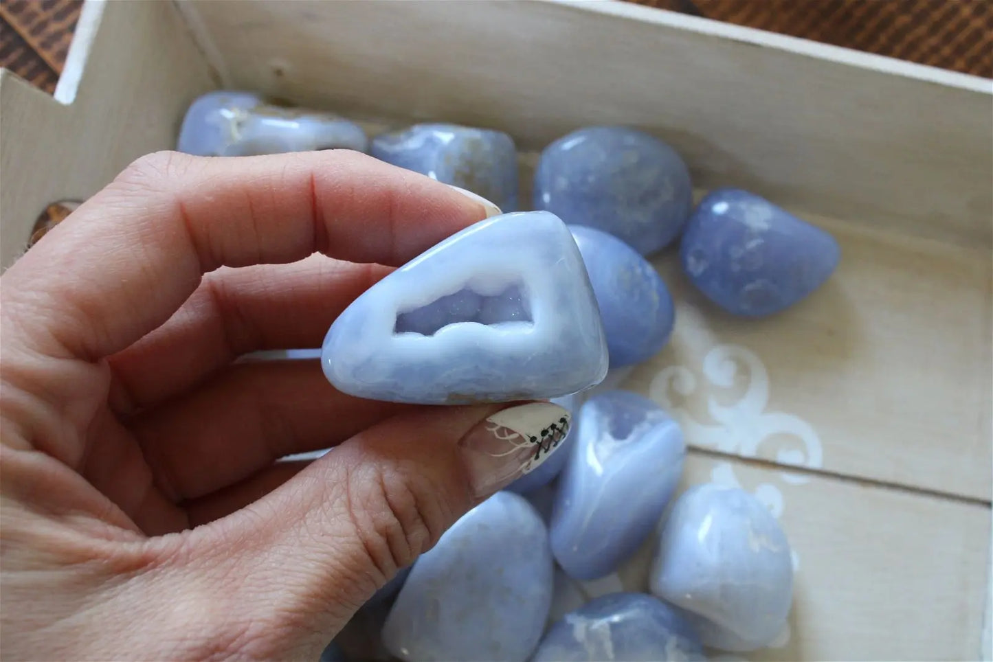1 calcédoine bleue agate dentelle - Aurore Lune