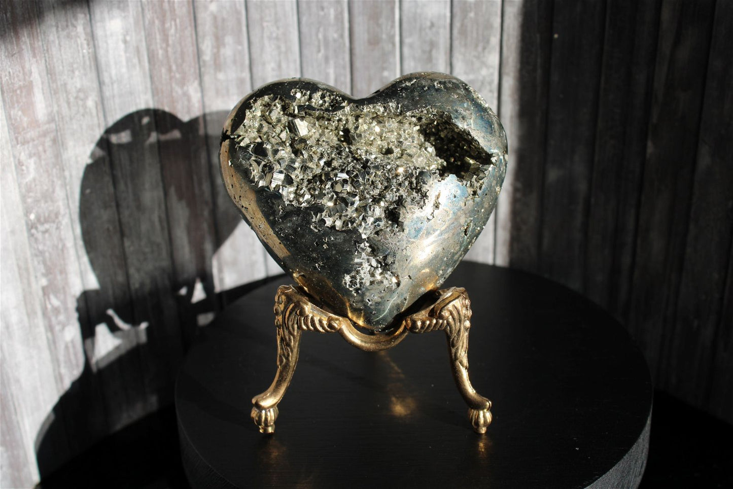 1 coeur en pyrite - SANS SOCLE "B" - Aurore Lune