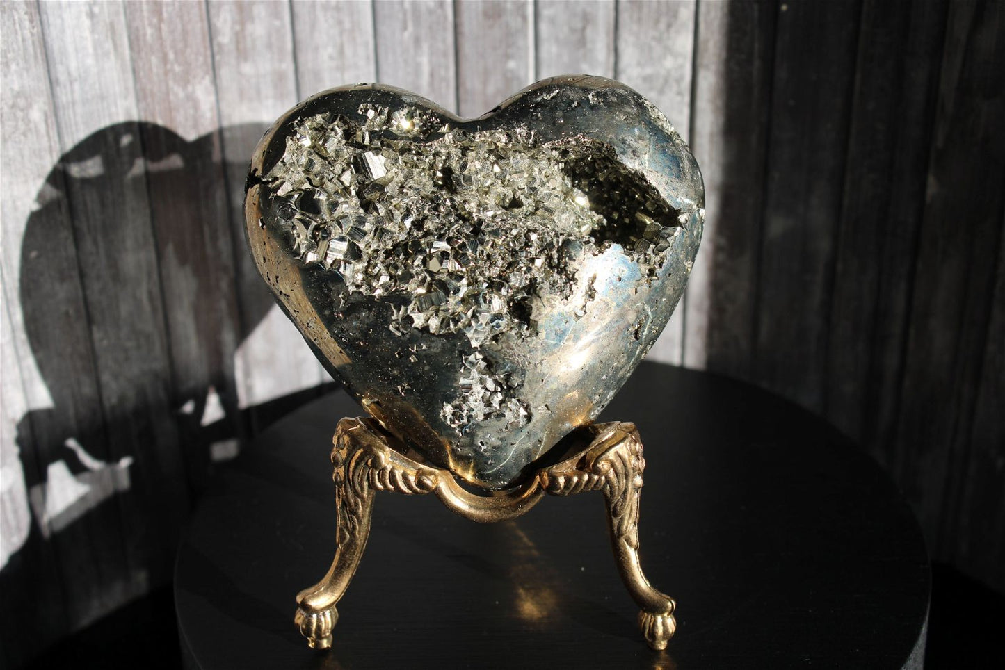 1 coeur en pyrite - SANS SOCLE "B" - Aurore Lune