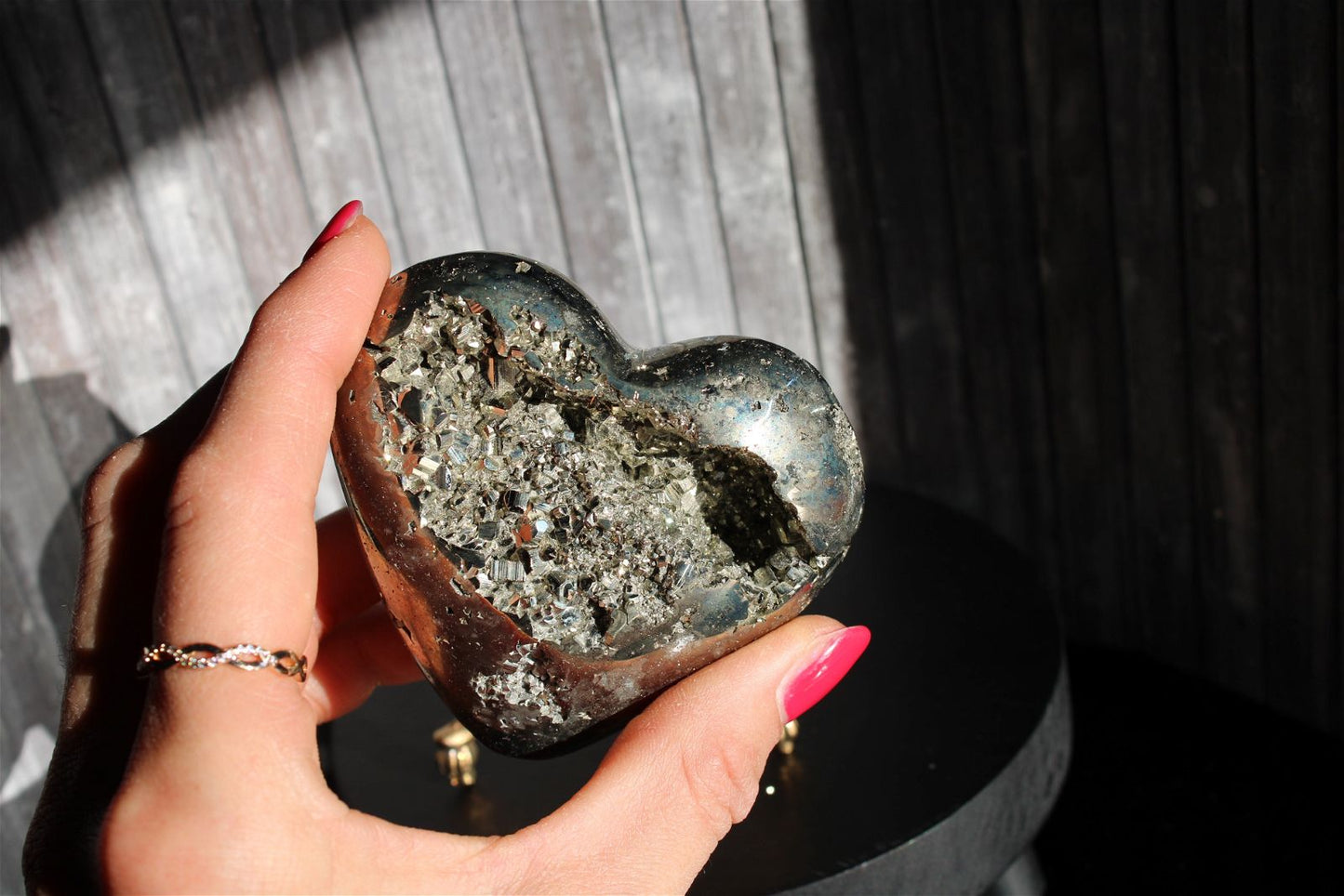 1 coeur en pyrite - SANS SOCLE "B" - Aurore Lune