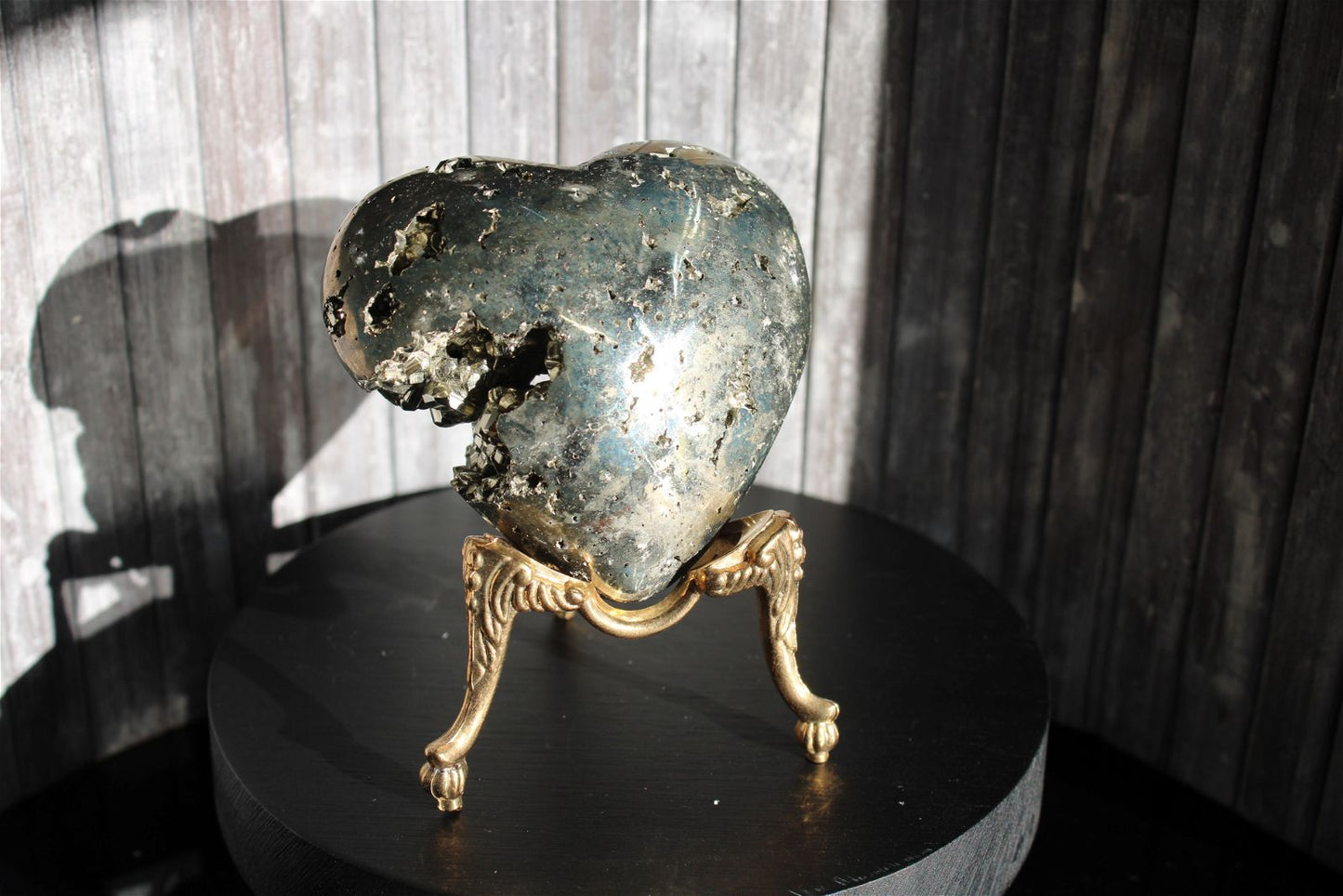 1 coeur en pyrite - SANS SOCLE "D" - Aurore Lune