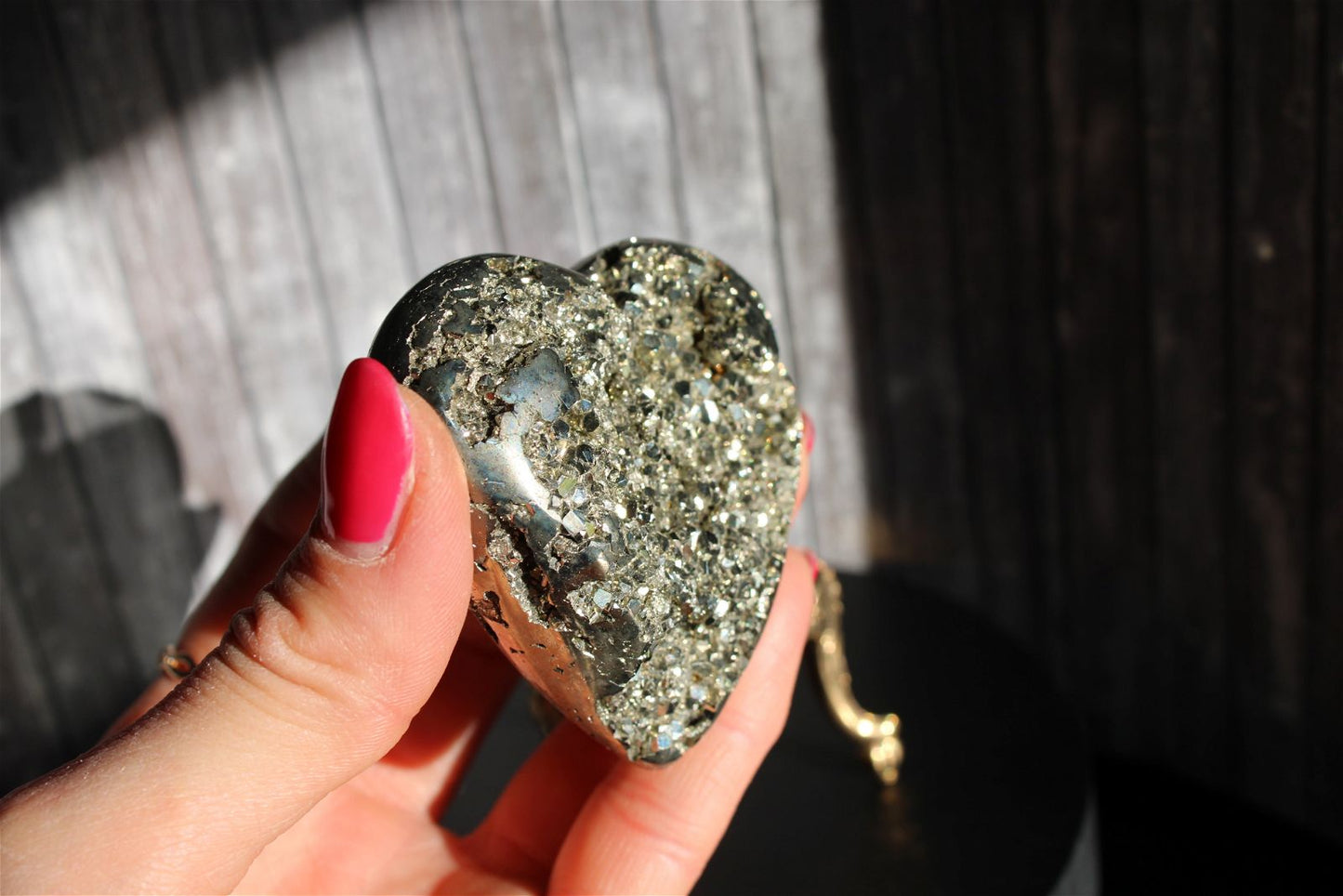 1 coeur en pyrite - SANS SOCLE "E" - Aurore Lune