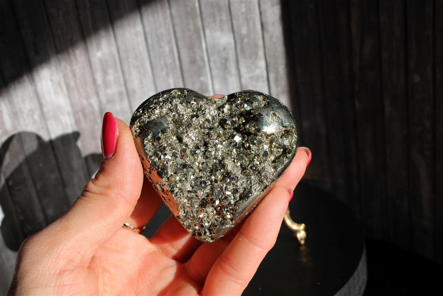 1 coeur en pyrite - SANS SOCLE "E" - Aurore Lune
