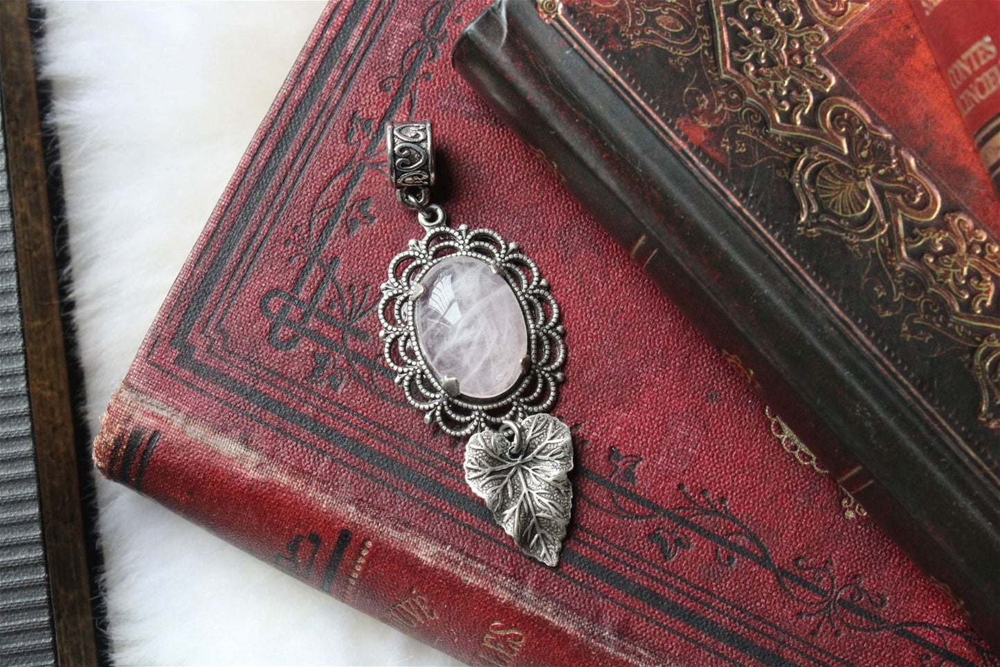 1 collier en quartz rose - Aurore Lune