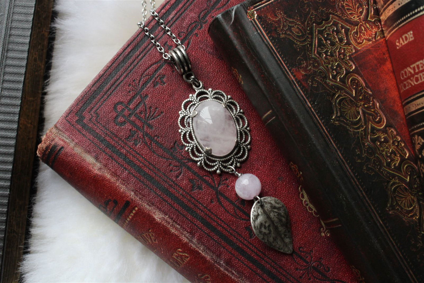 1 collier en quartz rose - Aurore Lune