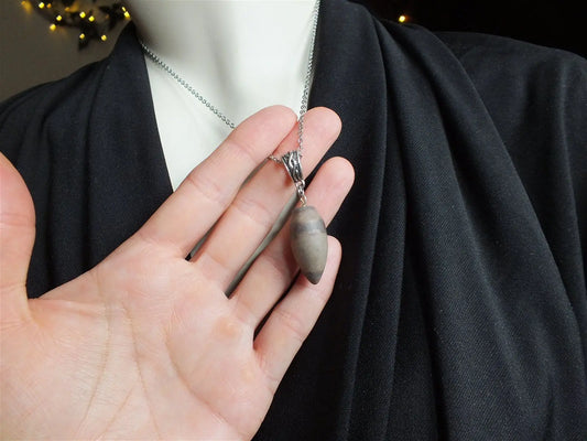 1 collier en shiva lingam - Aurore Lune