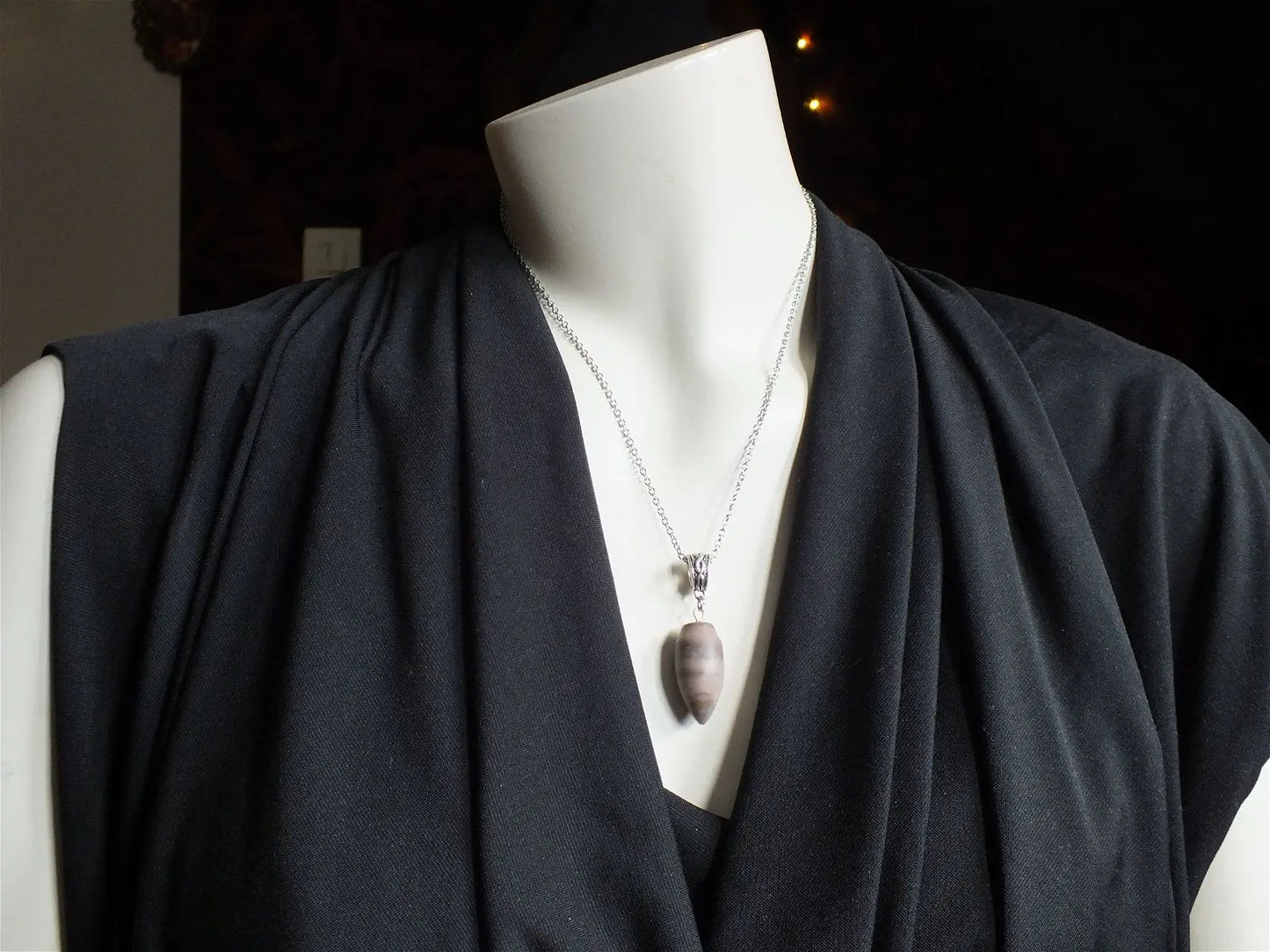 1 collier en shiva lingam - Aurore Lune