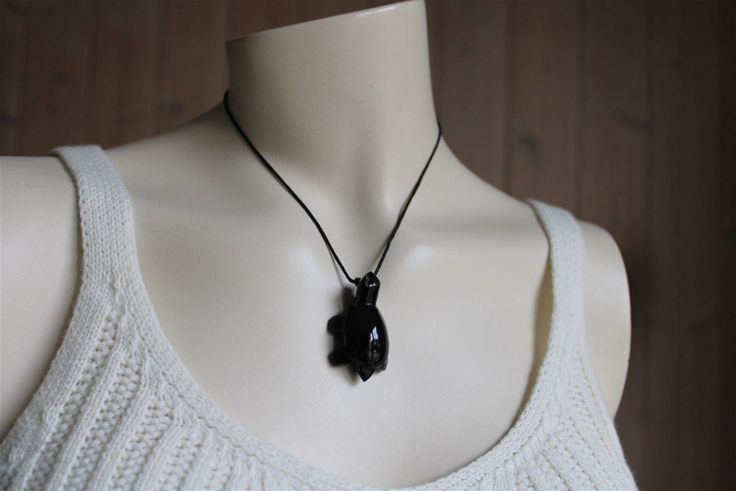 1 collier tortue en obsidienne oeil céleste - Aurore Lune