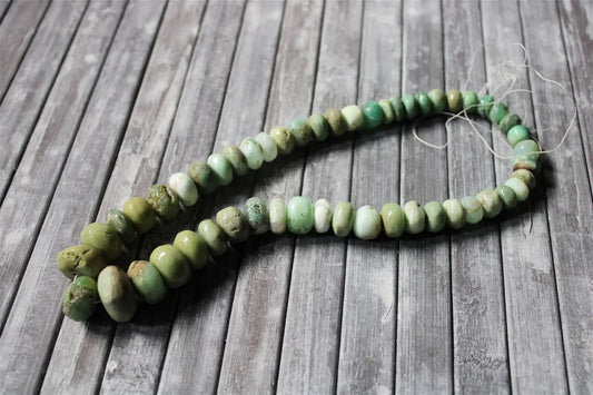1 fil de perles en chrysoprase photo contractuelle - Aurore Lune