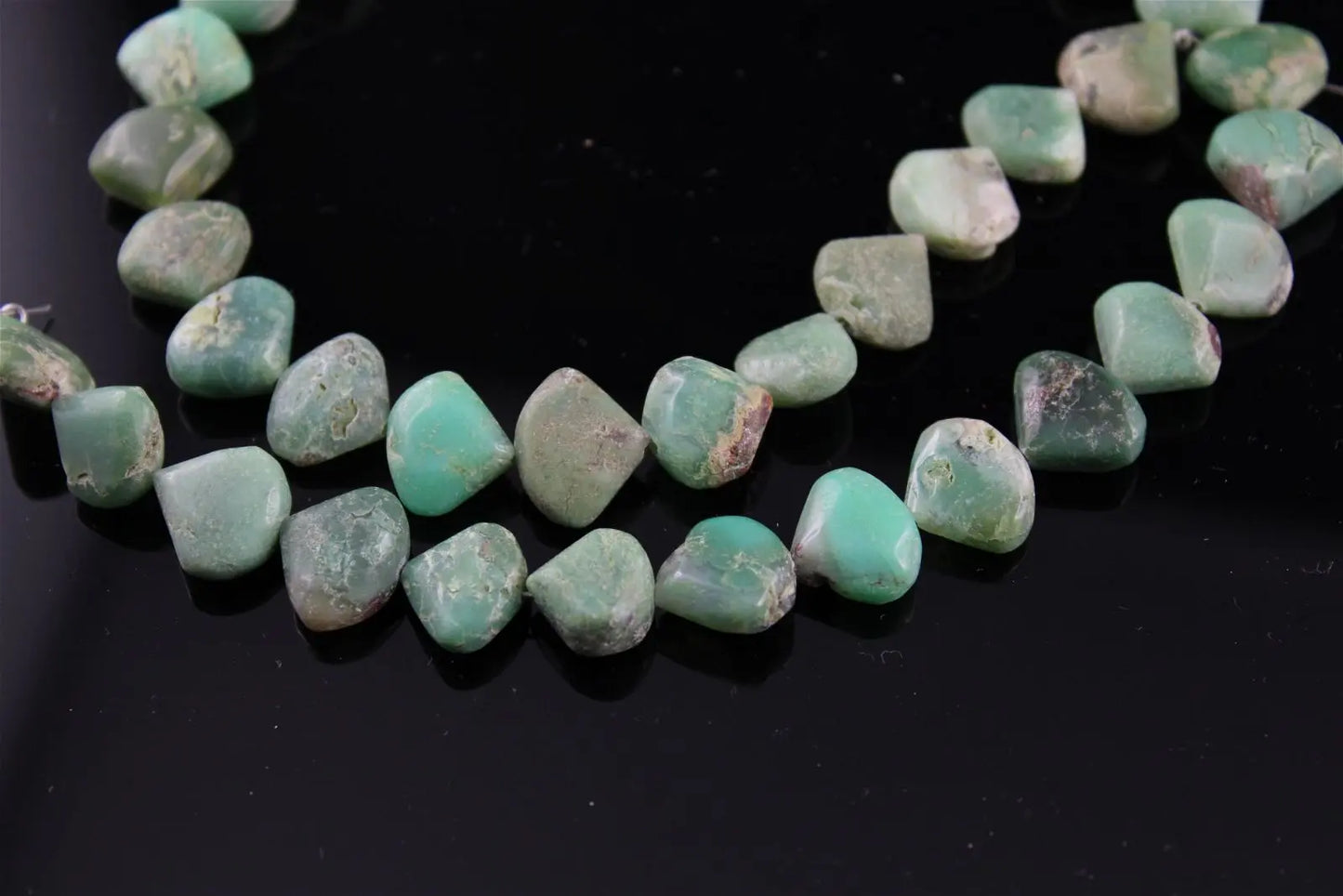 1 fil de perles en chrysoprase photo contractuelle - Aurore Lune