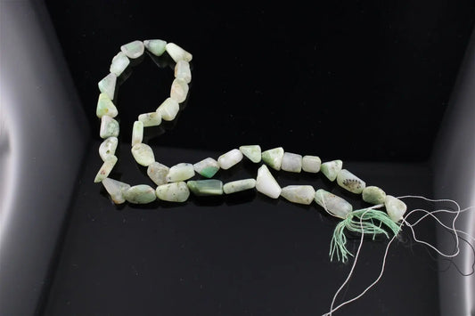 1 fil de perles en chrysoprase photo contractuelle - Aurore Lune