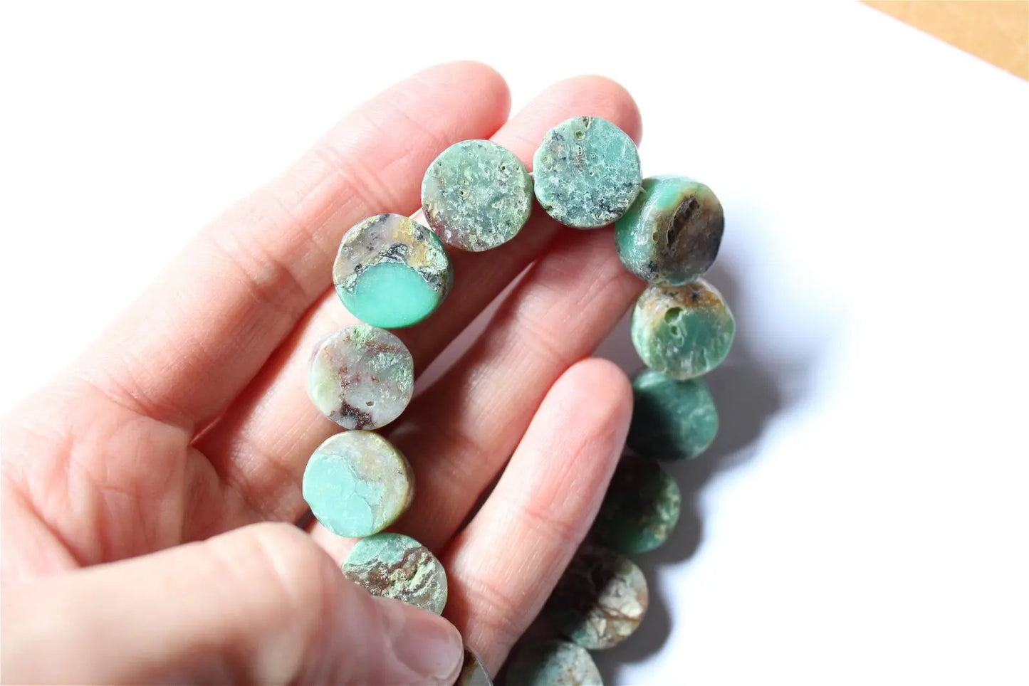 1 fil de perles en chrysoprase photo contractuelle - Aurore Lune