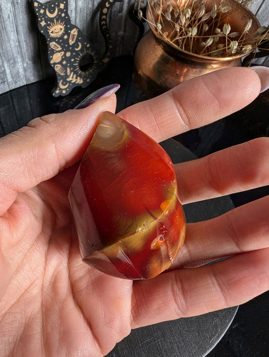 1 flamme en cornaline - Aurore Lune