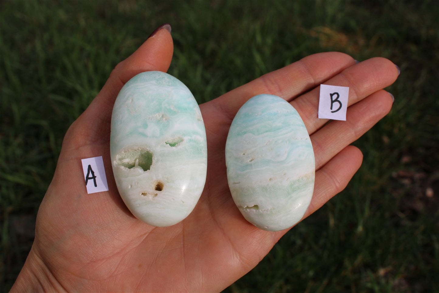 1 galet calcite des Caraïbes au choix - Aurore Lune