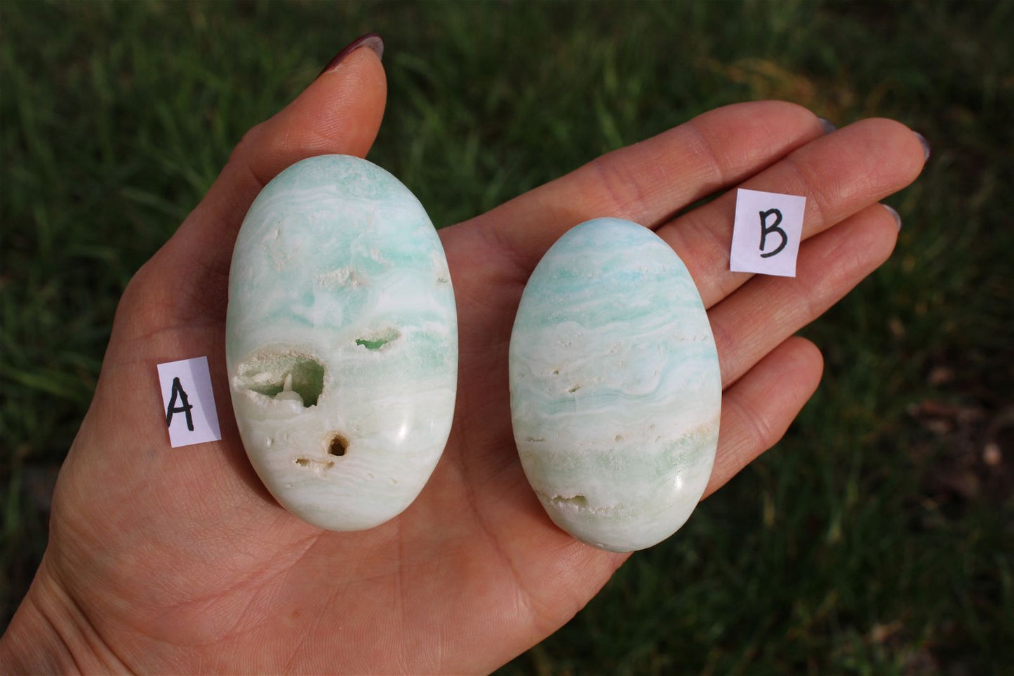 1 galet calcite des Caraïbes au choix - Aurore Lune