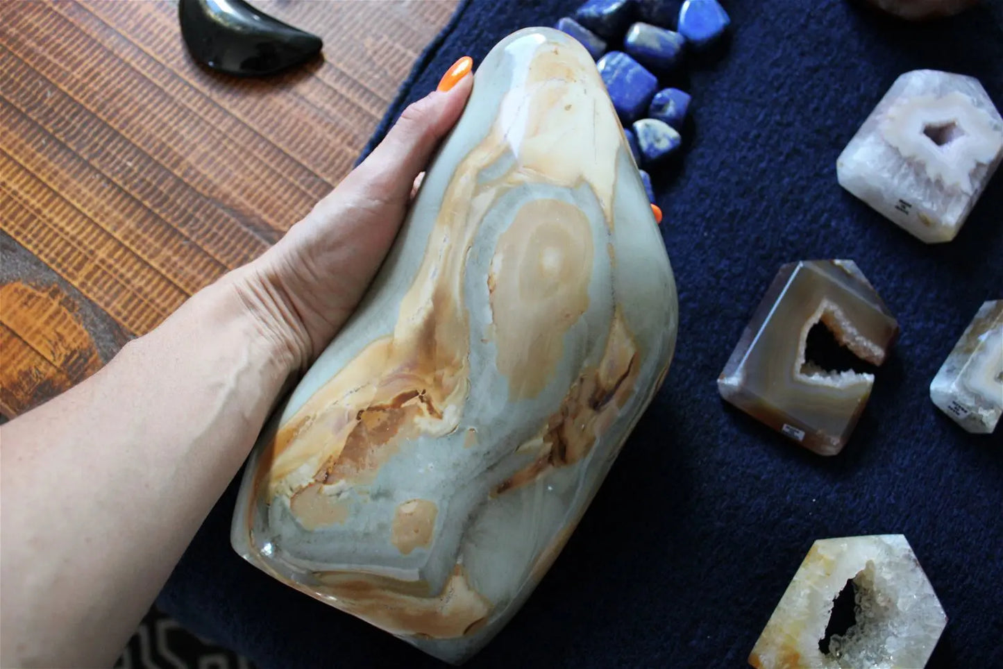 1 gros jaspe polychrome 2.76 kg - Aurore Lune