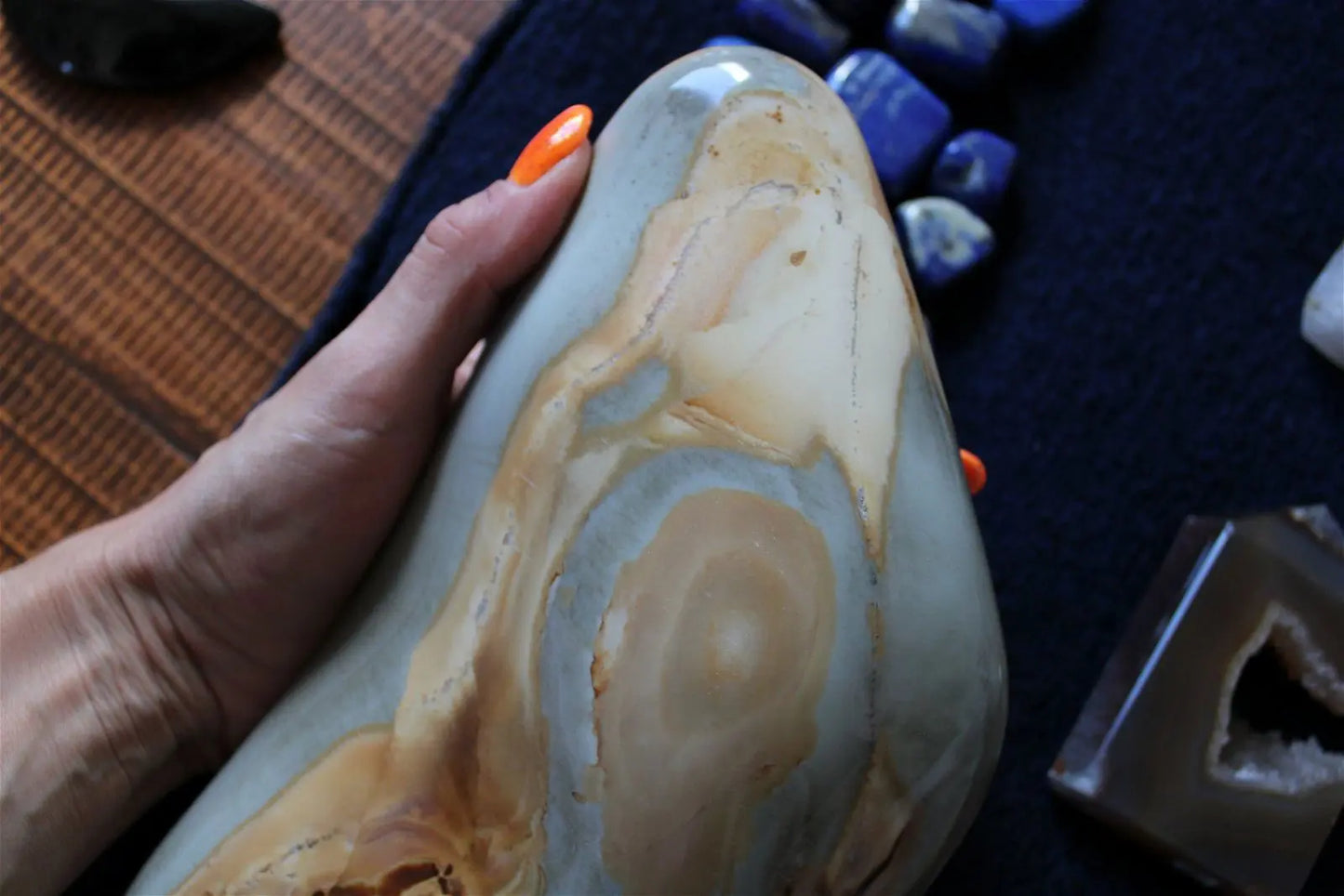 1 gros jaspe polychrome 2.76 kg - Aurore Lune