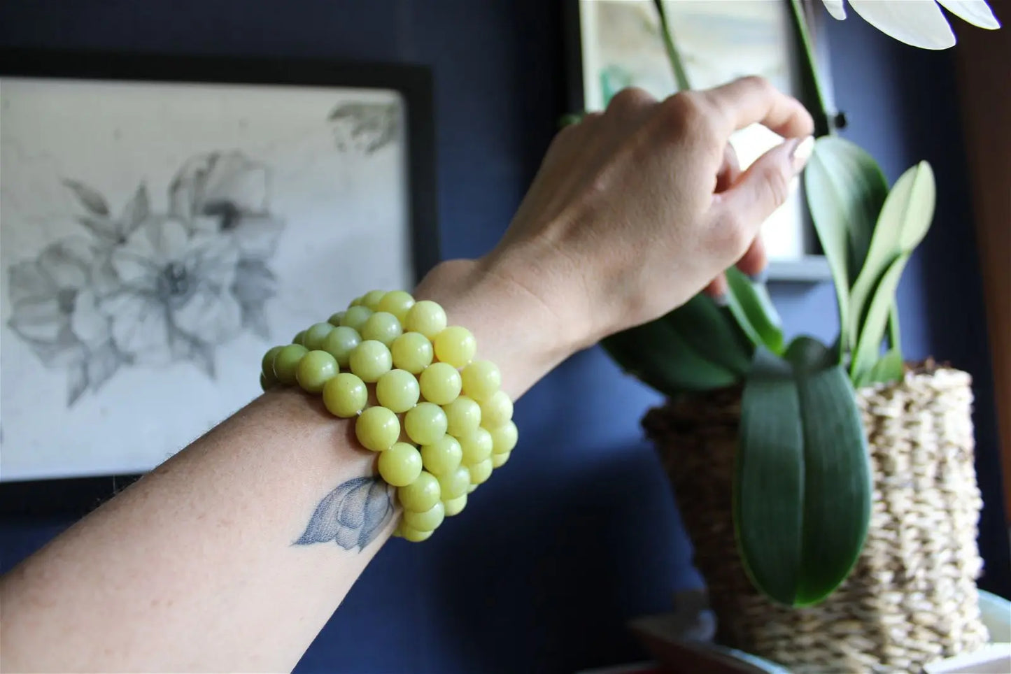1 joli Bracelet de serpentine ou new jade 11 mm - Aurore Lune