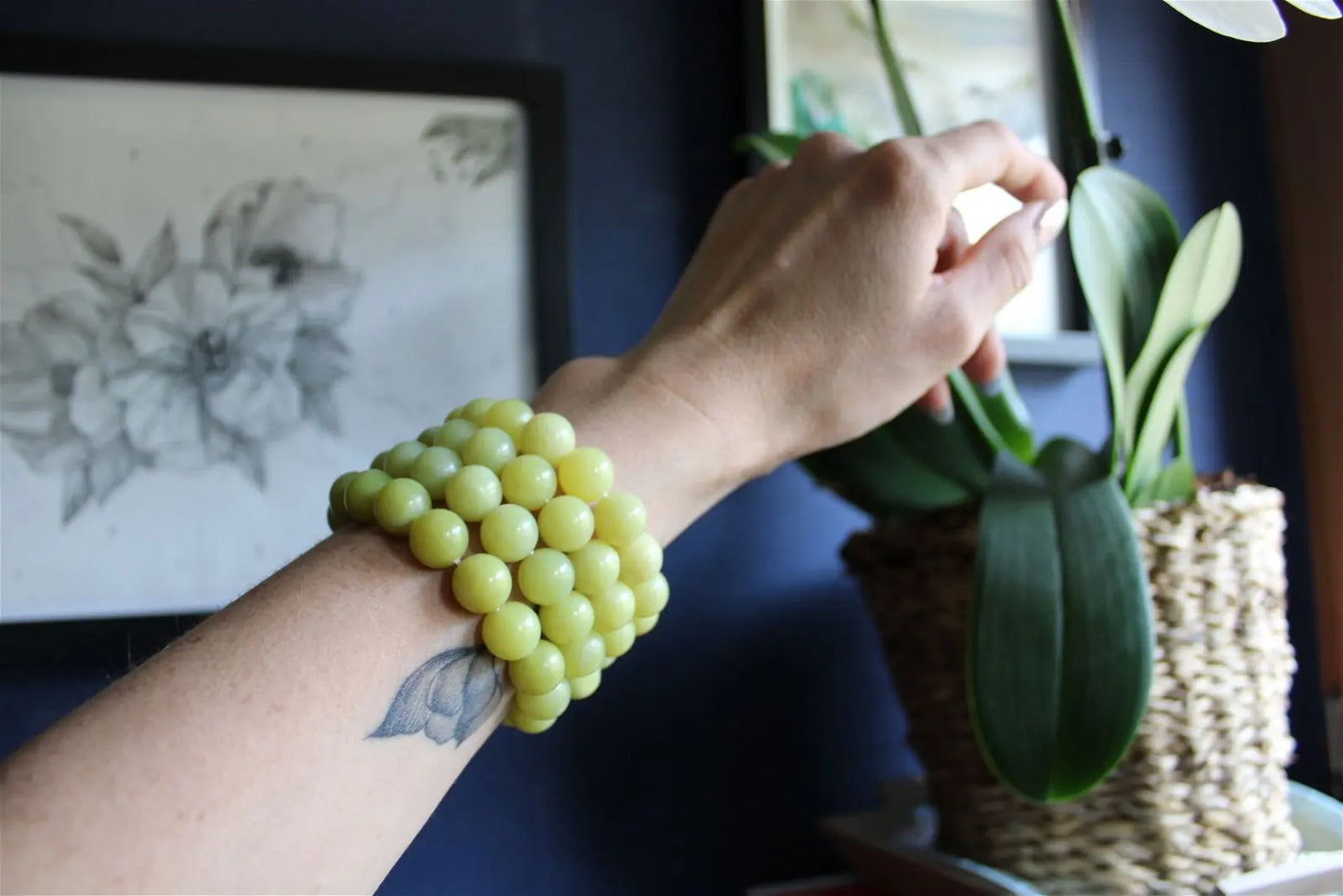 1 joli Bracelet de serpentine ou new jade 11 mm - Aurore Lune