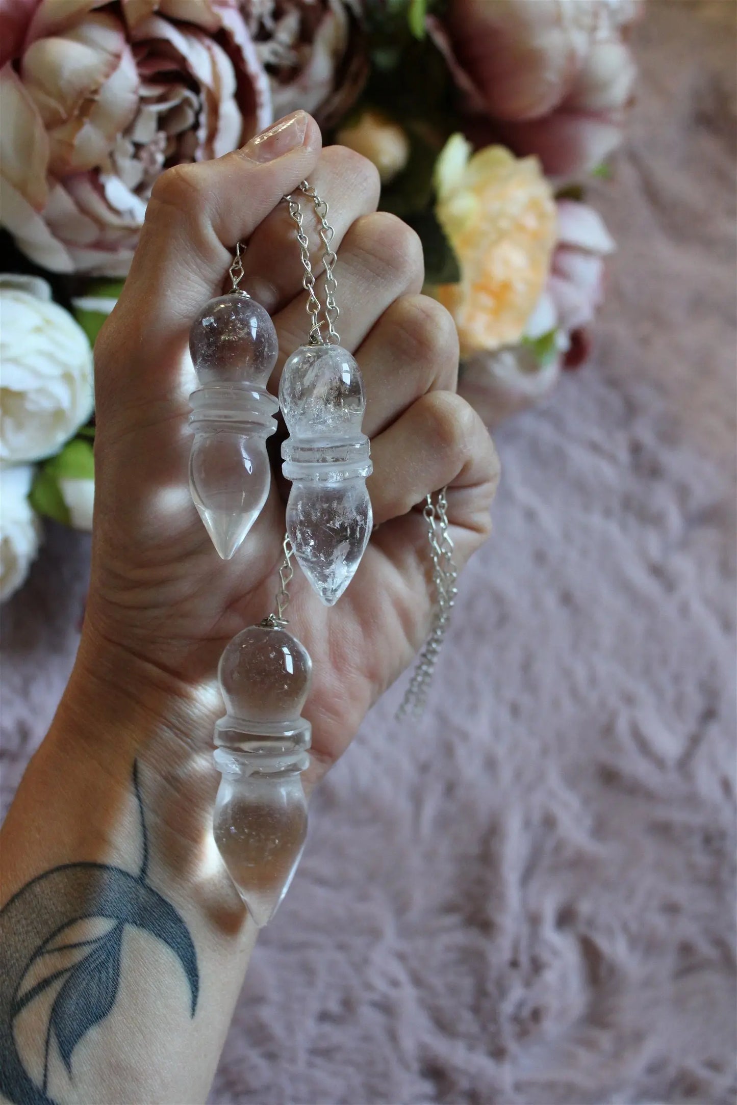 1 pendule en véritable cristal de roche - Aurore Lune