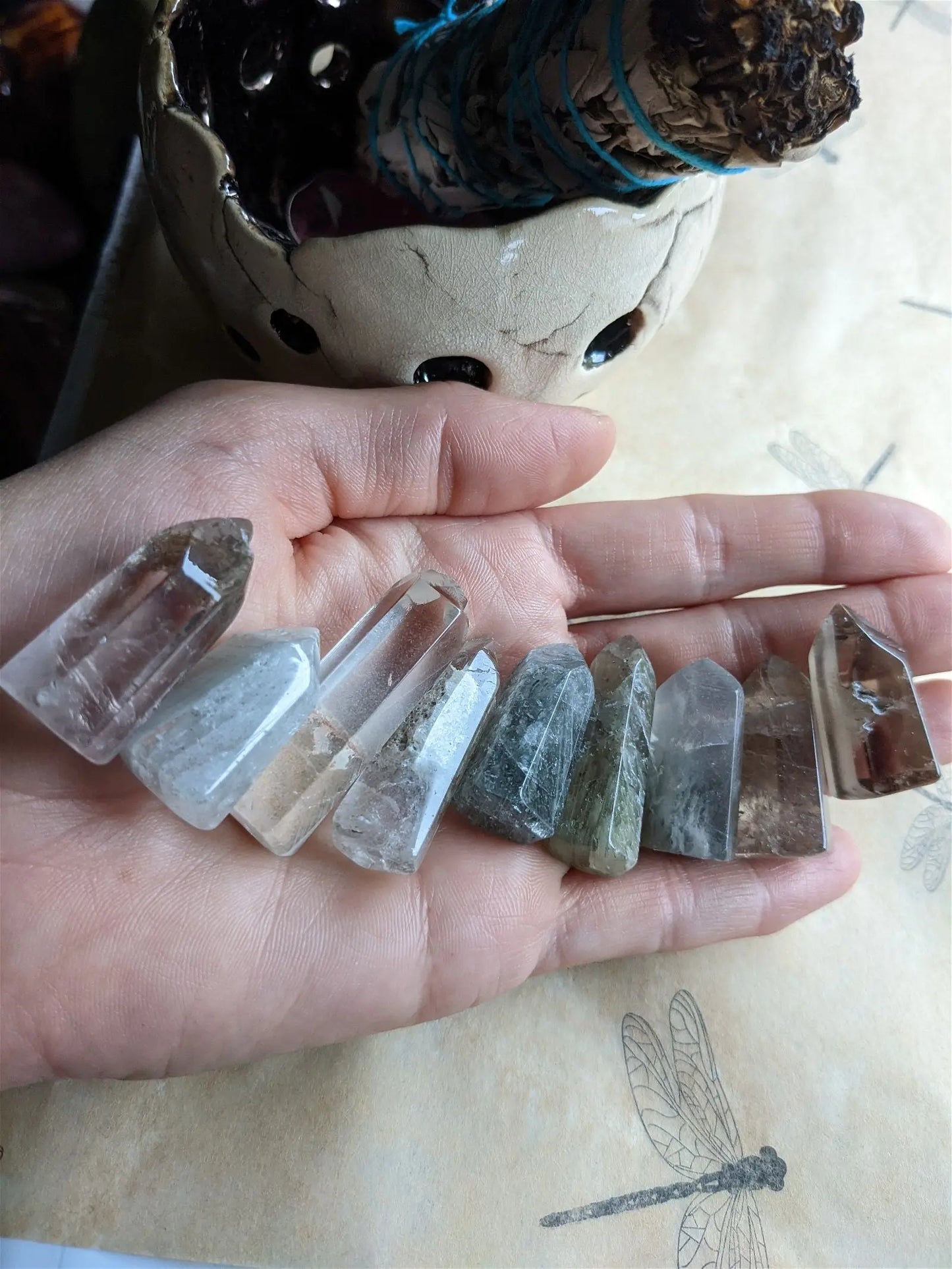 1 petite pointe lodolite quartz ou à inclusions - Aurore Lune
