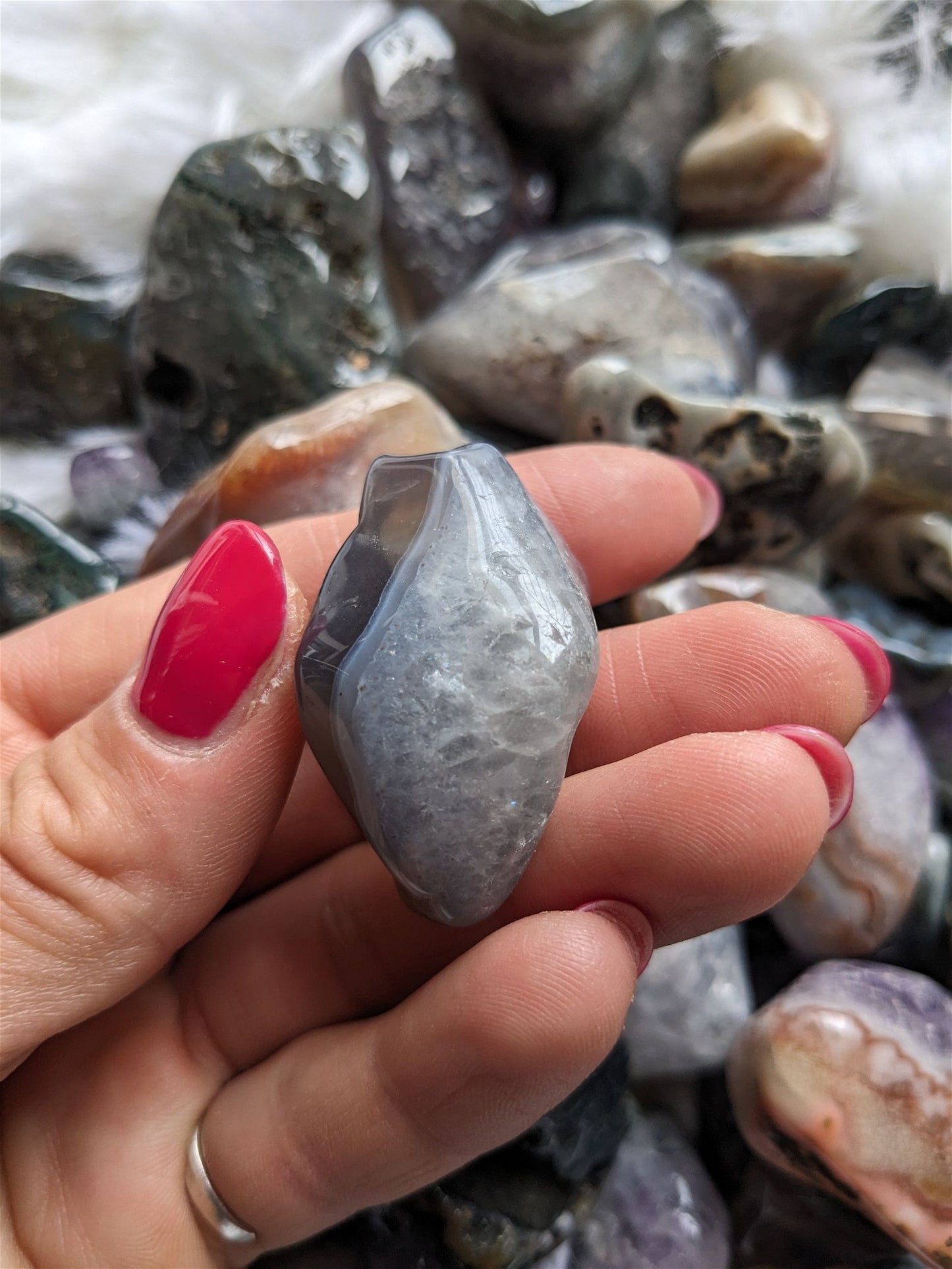 1 pierre roulée en agate grosse ou petite au choix - Aurore Lune