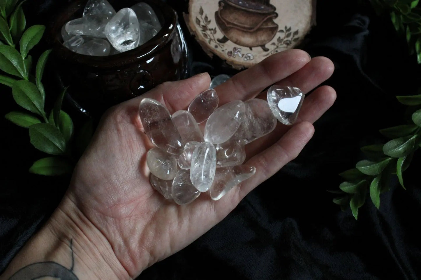 1 pierre roulée en cristal de roche - Aurore Lune