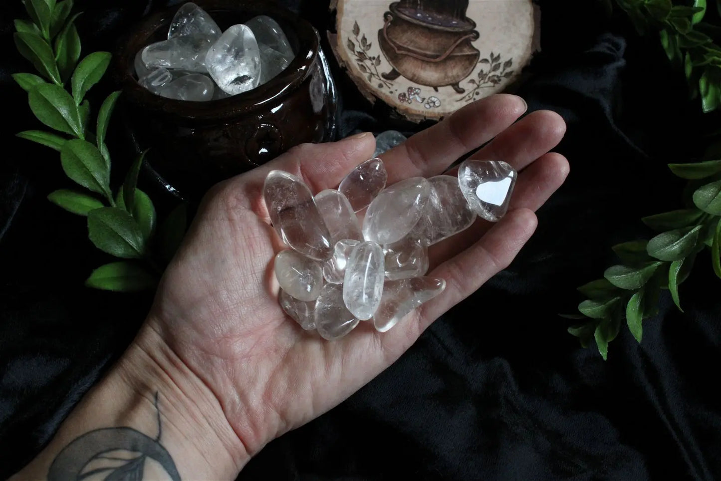 1 pierre roulée en cristal de roche - Aurore Lune