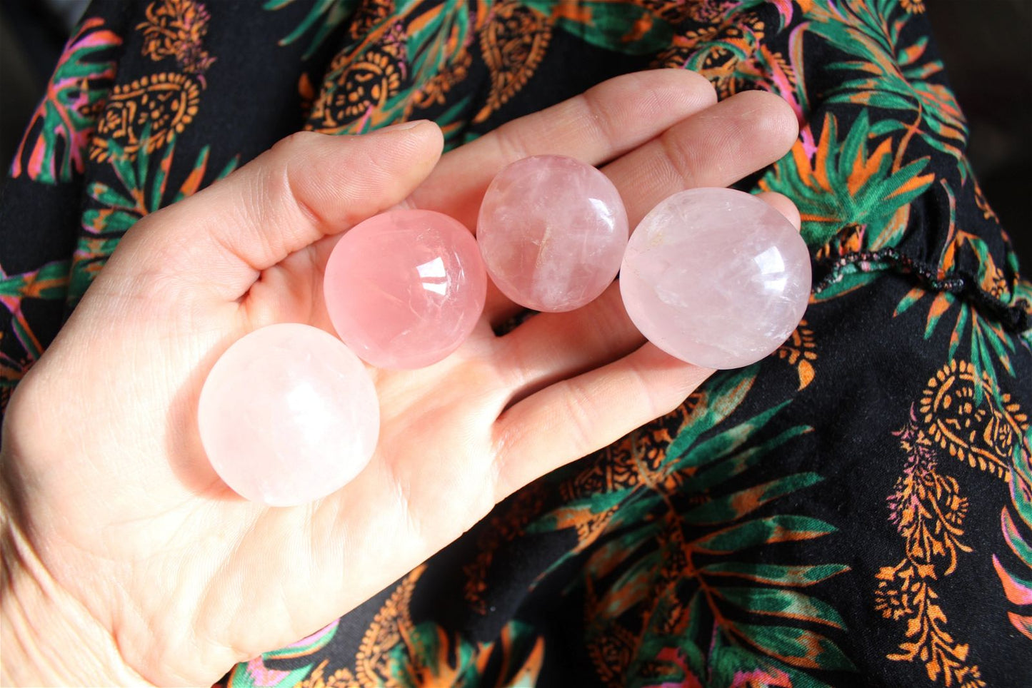1 pierre roulée en quartz rose d'Afrique 3-4 cm - Aurore Lune
